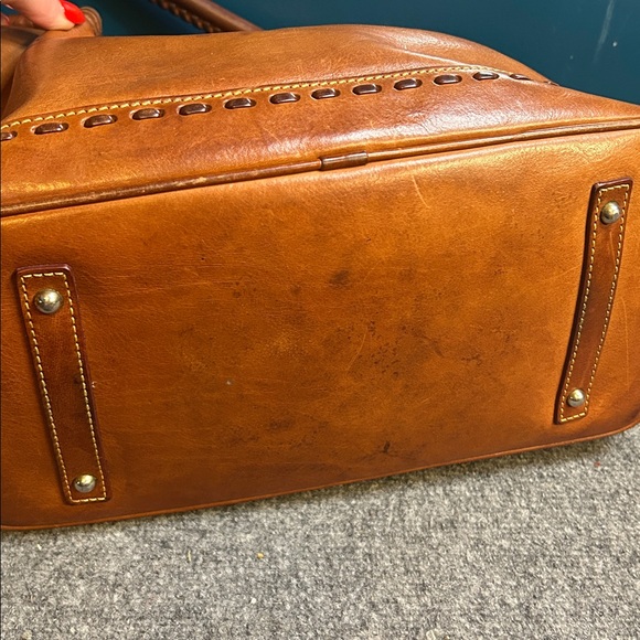 *RARE* Discontinued Vintage Dooney and Bourke Florentine Satchel with Toggle - Picture 13 of 16